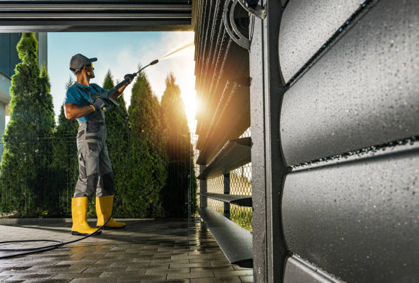 Why Choose Our Certified Pressure Washing Experts for Your Project Needs in Broadlands, VA?