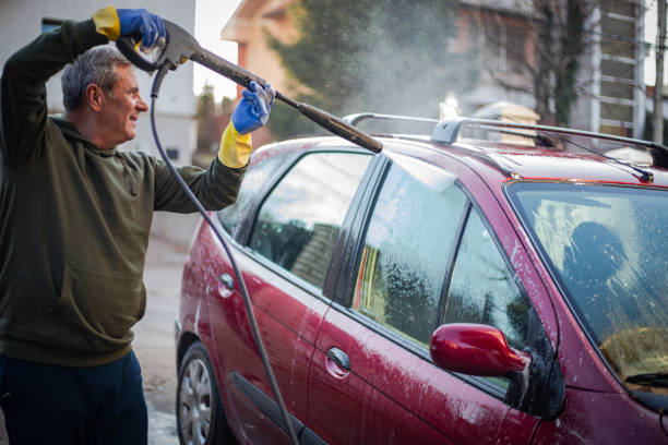 Best Garage Pressure Washing  in Broadlands, VA